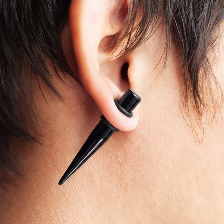 Rozpychacz do ucha 3mm czarny prosty taper.png